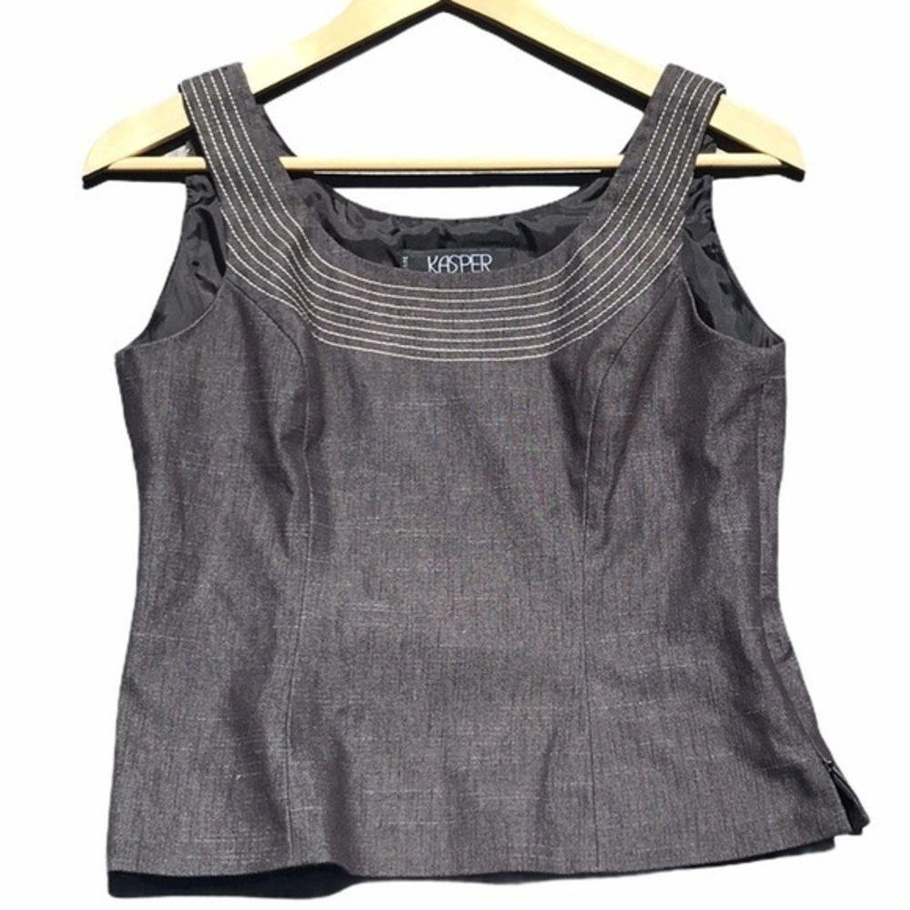 Kasper Fitted Gray Tank‎ Top Embroidered Neckline